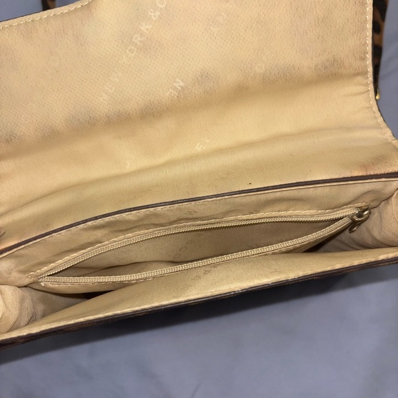 New York & Company Animal Print Crossbody Bag - Picture 3 of 3